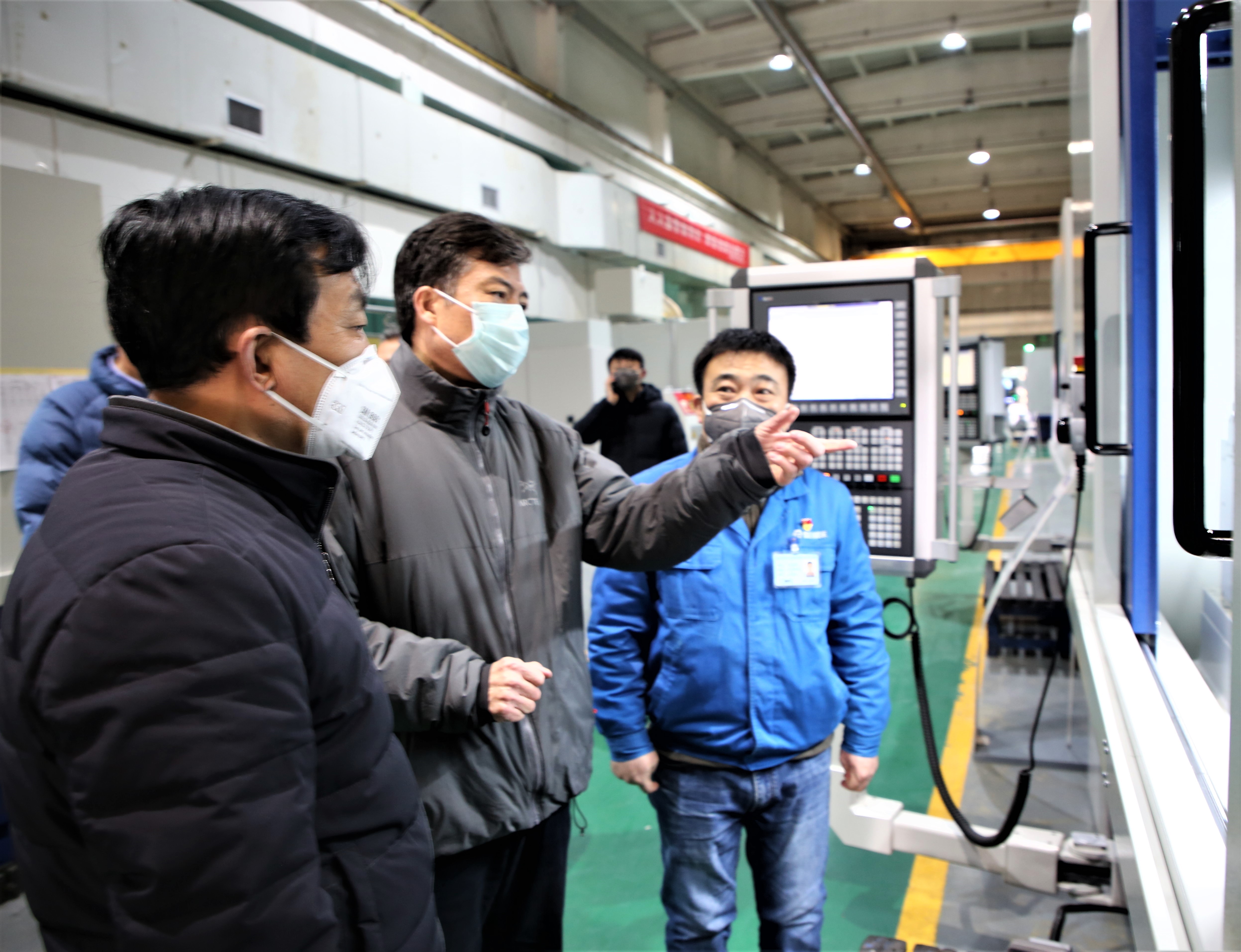 严鉴铂董事长检查疫情防控和复工复产工作