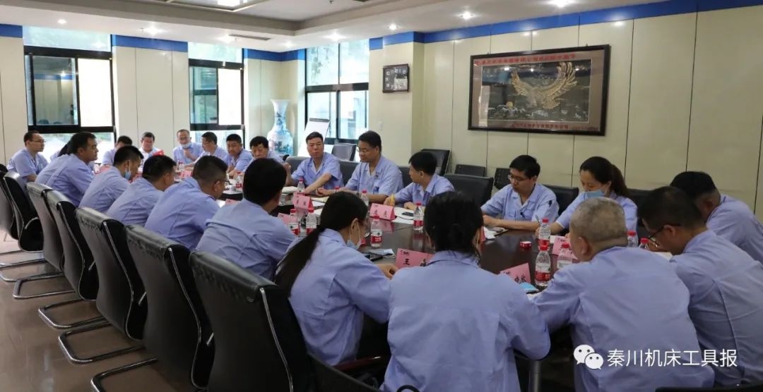 严鉴铂：发扬“蒙古马精神”，冲在前、拼在前、干在前！