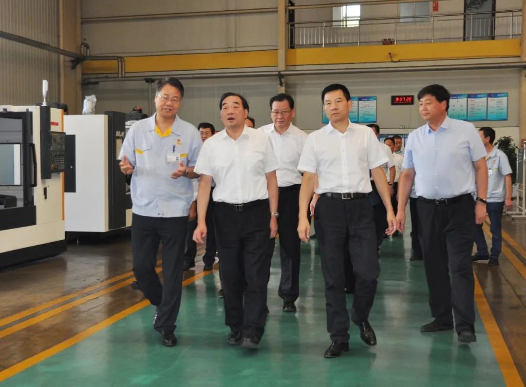 徐州市党政代表团一行莅临Ebpay集团宝鸡机床考察调研