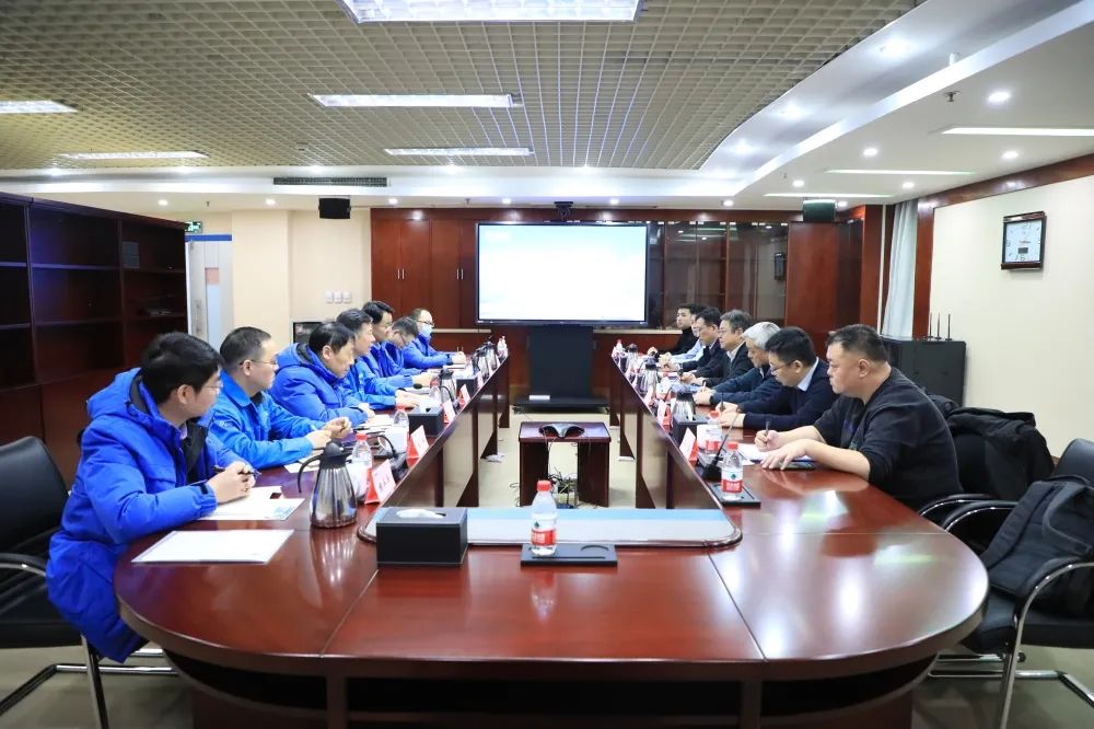 中国工程院制造业研究室主任屈贤明一行莅临Ebpay集团调研指导工作